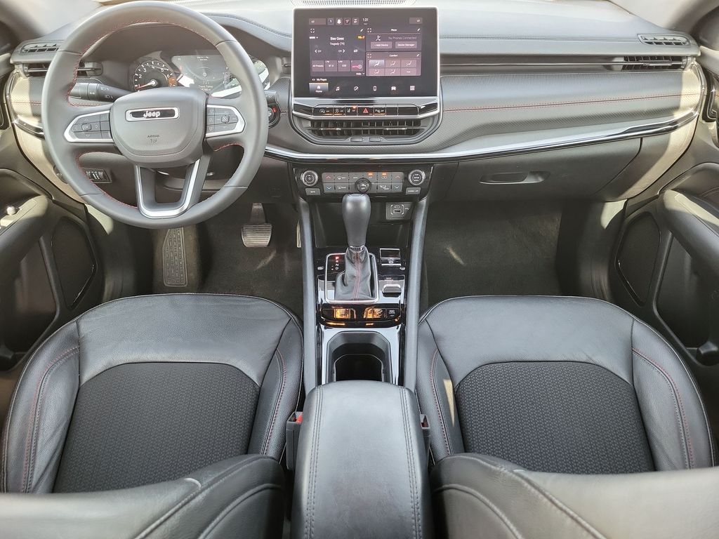 2025 Jeep Compass Trailhawk - Photo 14