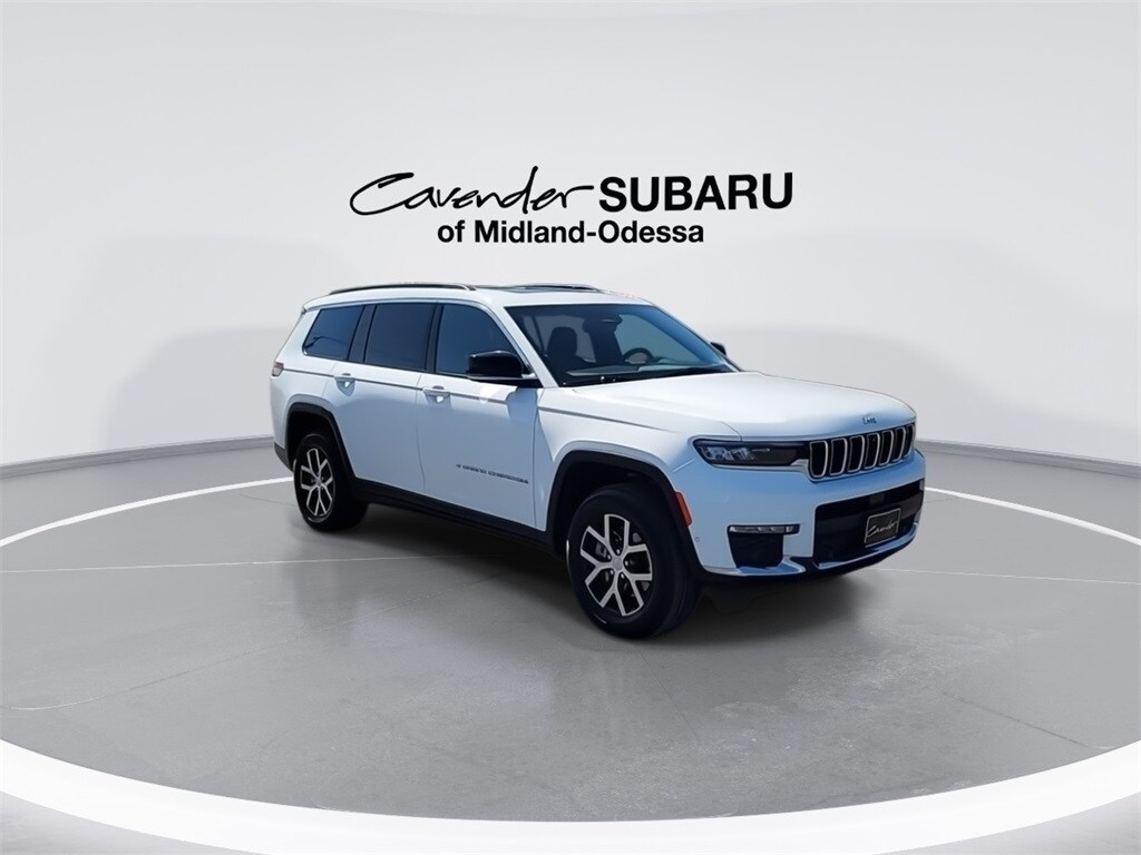 2024 Jeep Grand Cherokee Limited photo 2