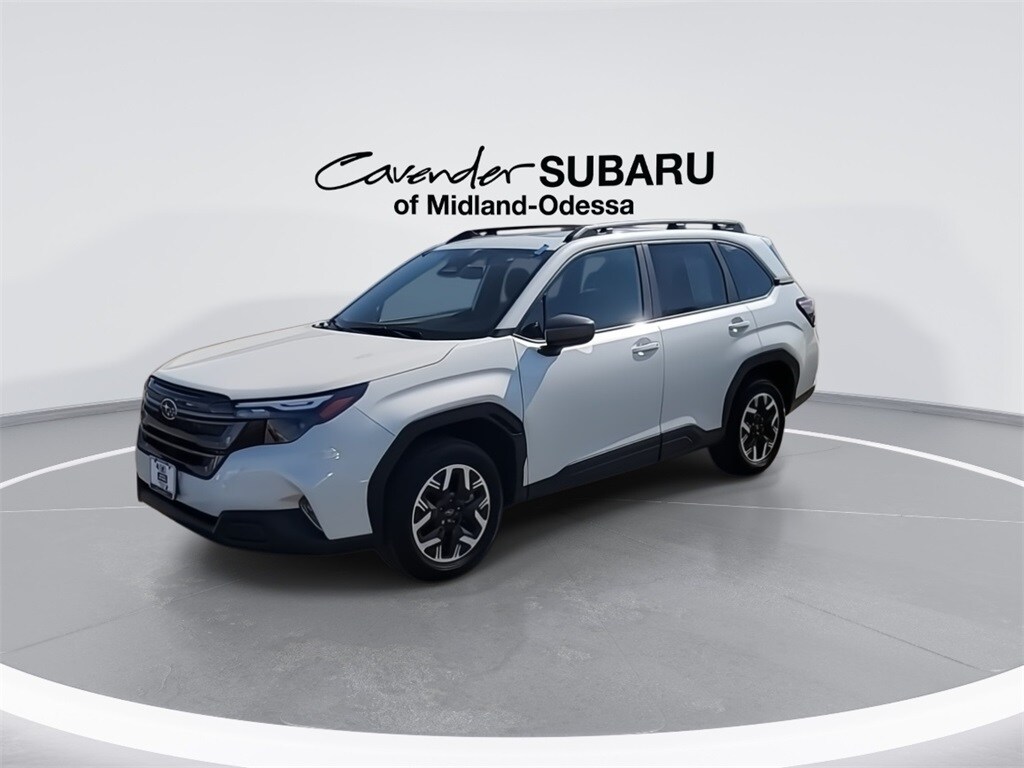 2025 Subaru Forester Premium photo 4