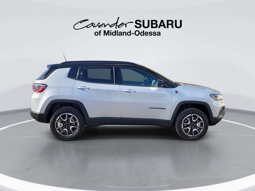 2025 Jeep Compass Trailhawk - Photo 9