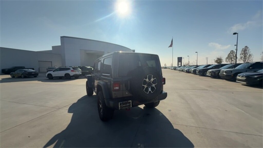 Used 2020 Jeep Wrangler Unlimited Rubicon SUV