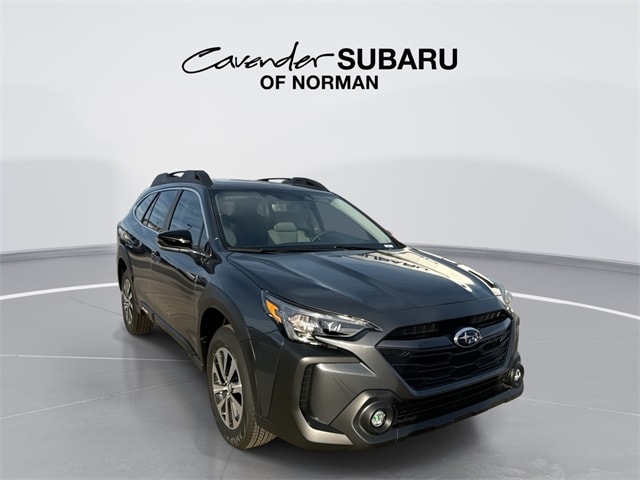 2025 Subaru Outback Premium's photo
