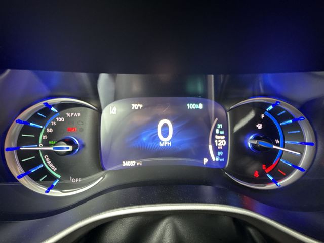 2024 Chrysler Pacifica PHEV Select - Photo 15