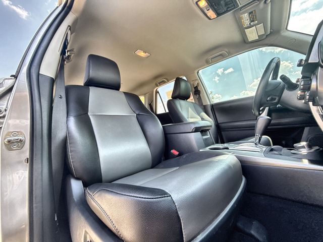 2022 Toyota 4Runner SR5 Premium - Photo 24