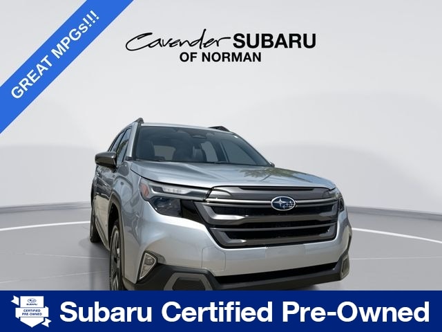 2025 Subaru Forester Limited Hybrid's photo