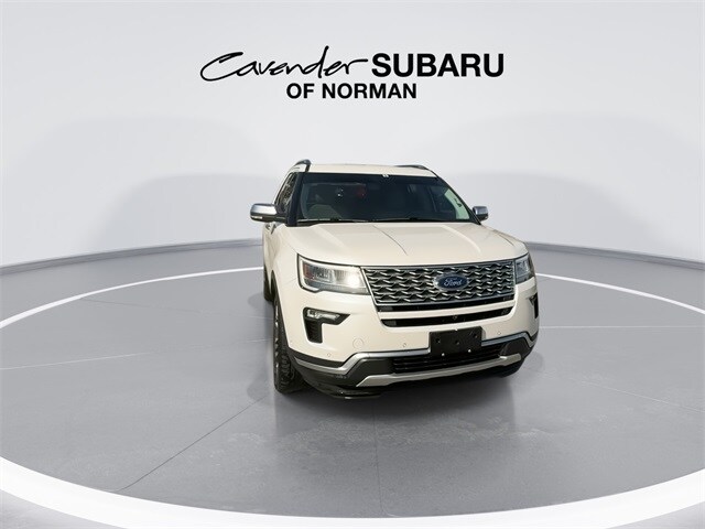 2018 Ford Explorer Platinum photo 3