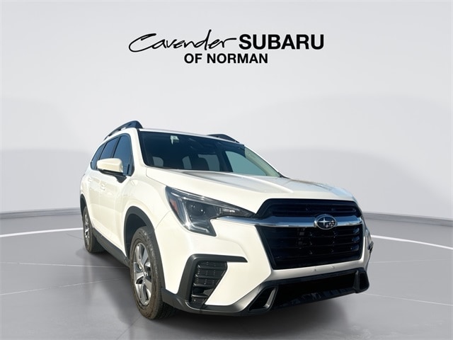 2024 Subaru Ascent Premium's photo