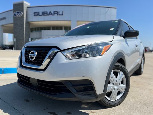 Used 2020 Nissan Kicks S with VIN 3N1CP5BV6LL555897 for sale in Norman, OK