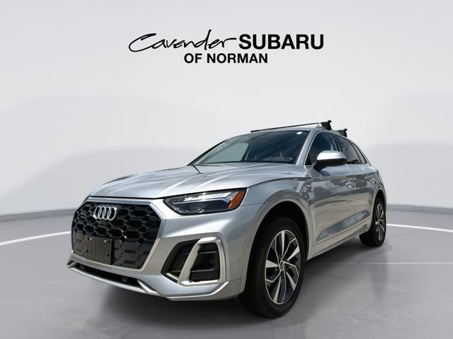 2024 Audi Q5 45 Premium Plus's photo