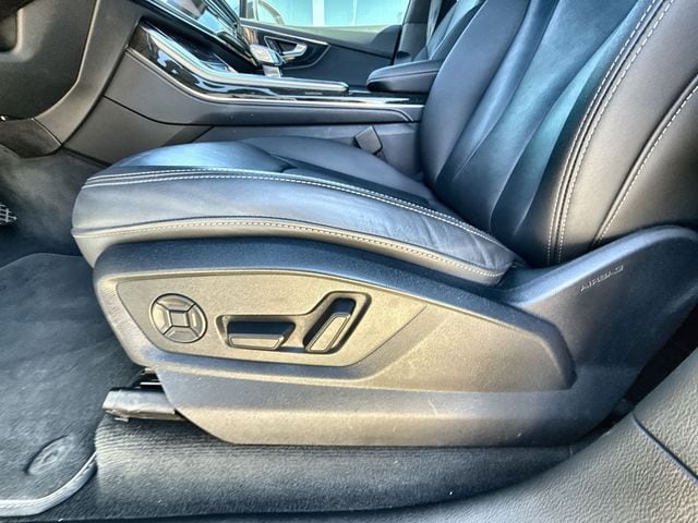2025 Audi Q7 Premium Plus - Photo 12
