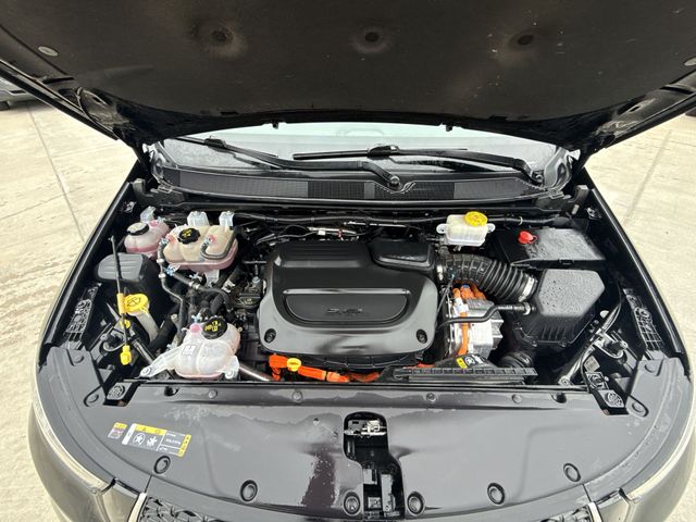 2024 Chrysler Pacifica PHEV Select - Photo 26