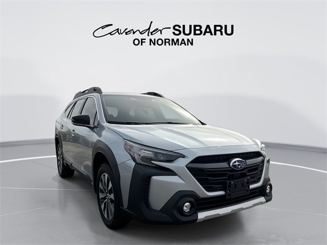 2025 Subaru Outback Limited's photo