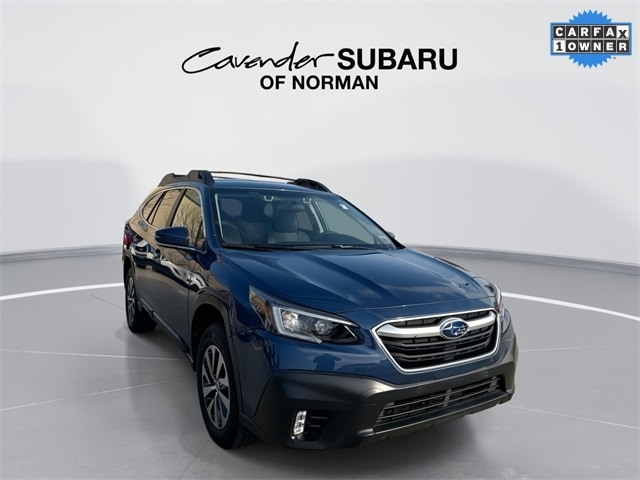 2022 Subaru Outback Premium's photo