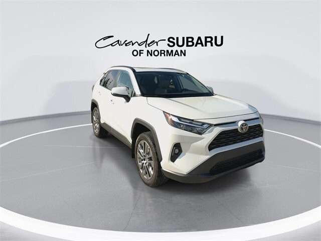 2023 Toyota RAV4 XLE Premium photo 2