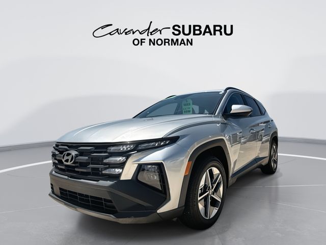 Shimmering Silver 2026 Hyundai Tucson SUV / Crossover Front-Wheel Drive 8-Speed Automatic