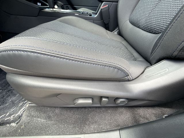 2026 Subaru Forester Premium - Photo 12