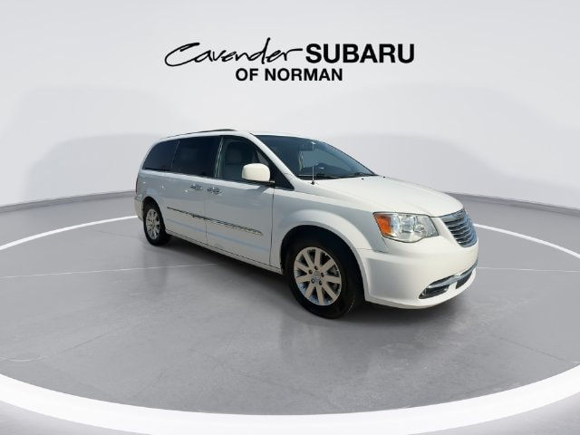 Used 2016 Chrysler Town & Country Touring with VIN 2C4RC1BG8GR174560 for sale in Norman, OK