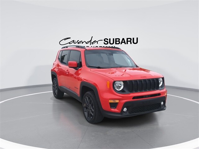 2022 Jeep Renegade Latitude Red Edition photo 2