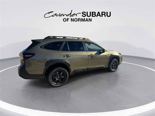 2023 Subaru Outback Wilderness photo 2