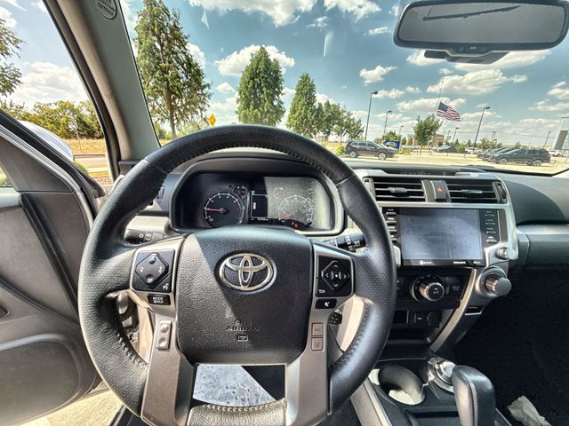 2022 Toyota 4Runner SR5 Premium - Photo 14
