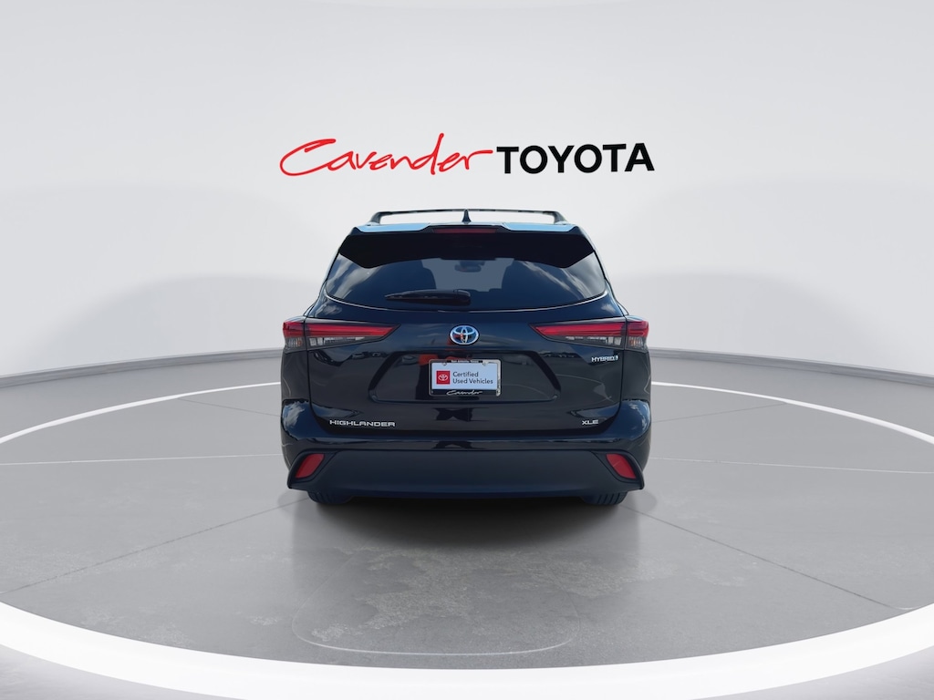 2023 Toyota Highlander Hybrid Bronze Edition photo 7