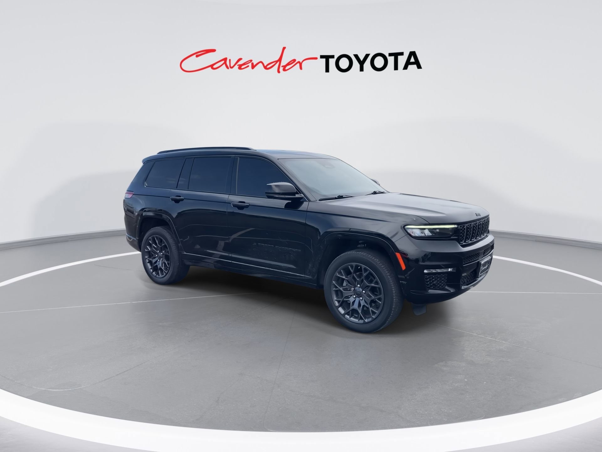 Used 2023 Jeep Grand Cherokee L Summit with VIN 1C4RJKET7P8841425 for sale in San Antonio, TX