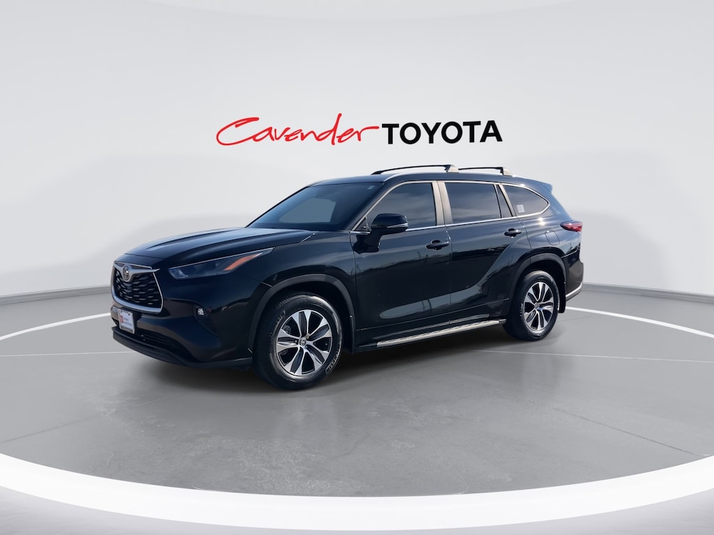 2024 Toyota Highlander XLE photo 4