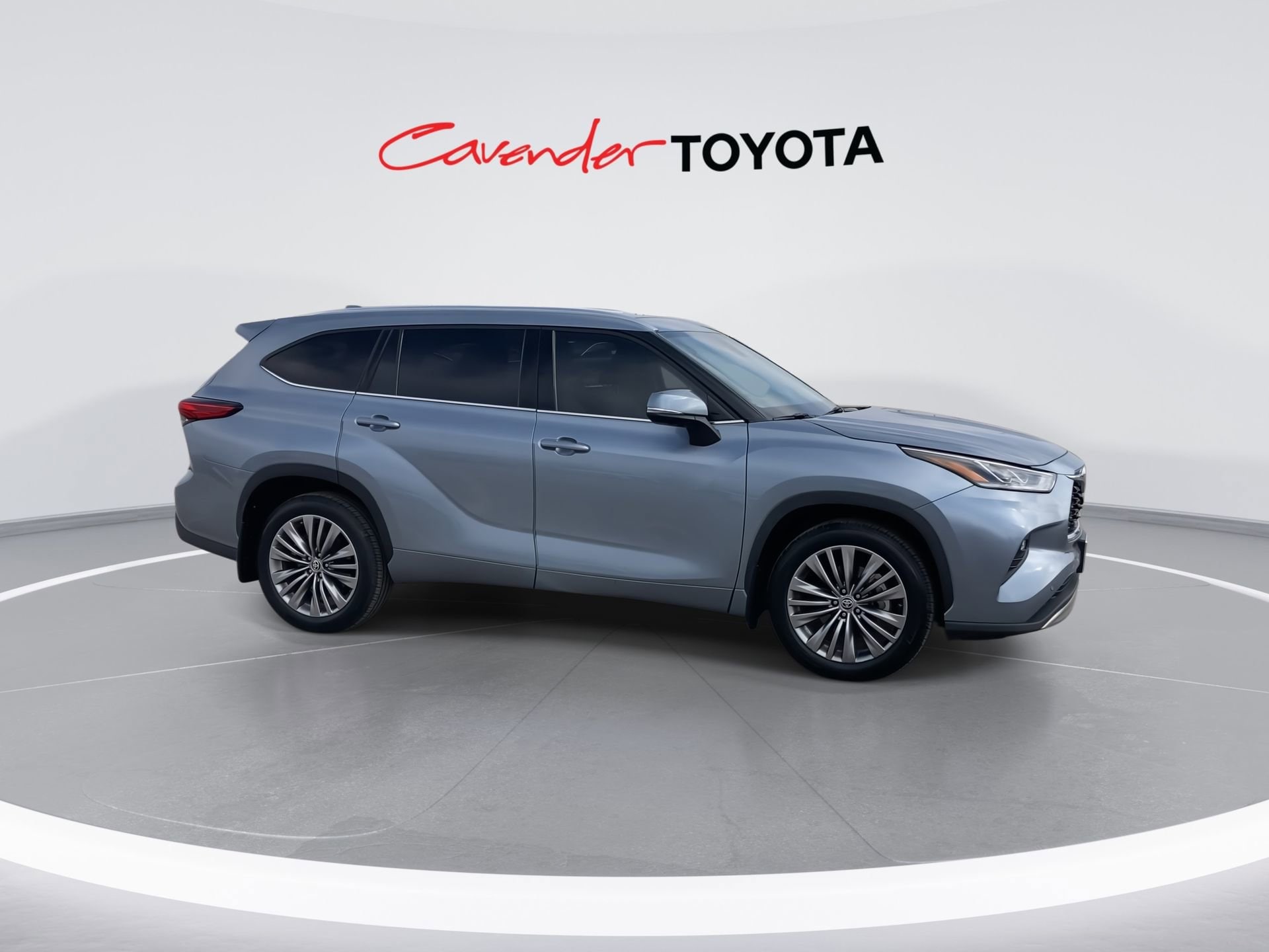 Certified 2020 Toyota Highlander Platinum with VIN 5TDFZRBH2LS053971 for sale in San Antonio, TX
