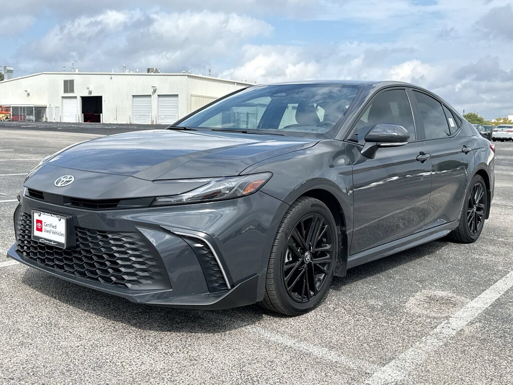 Certified 2025 Toyota Camry SE Convenience Sedan