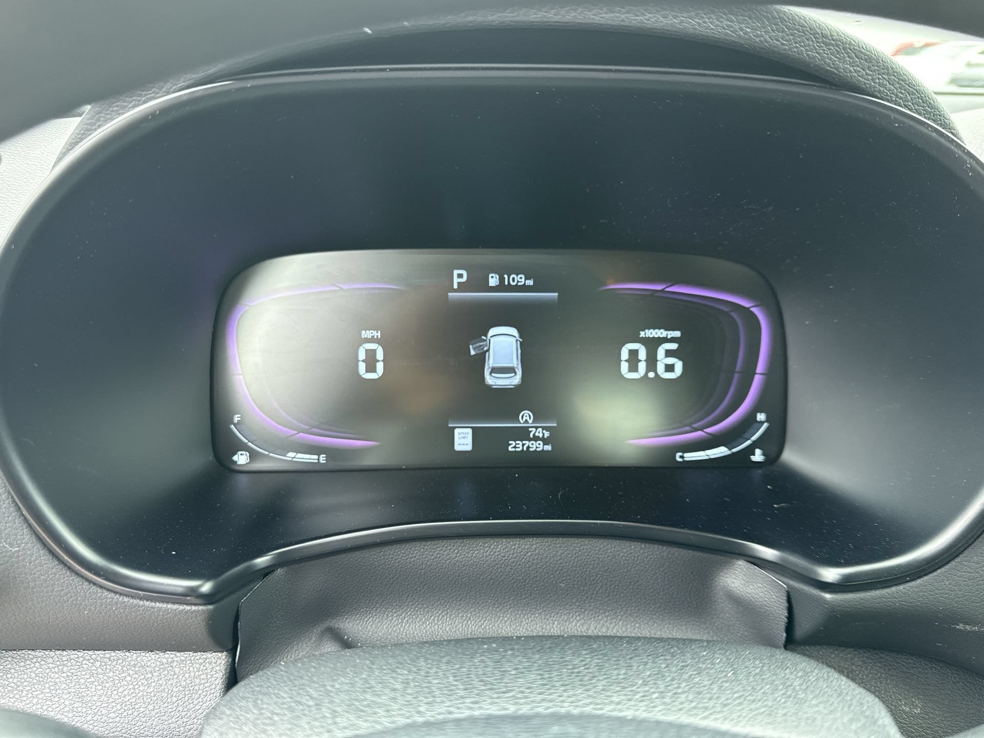 2025 Kia Soul LX - Photo 10