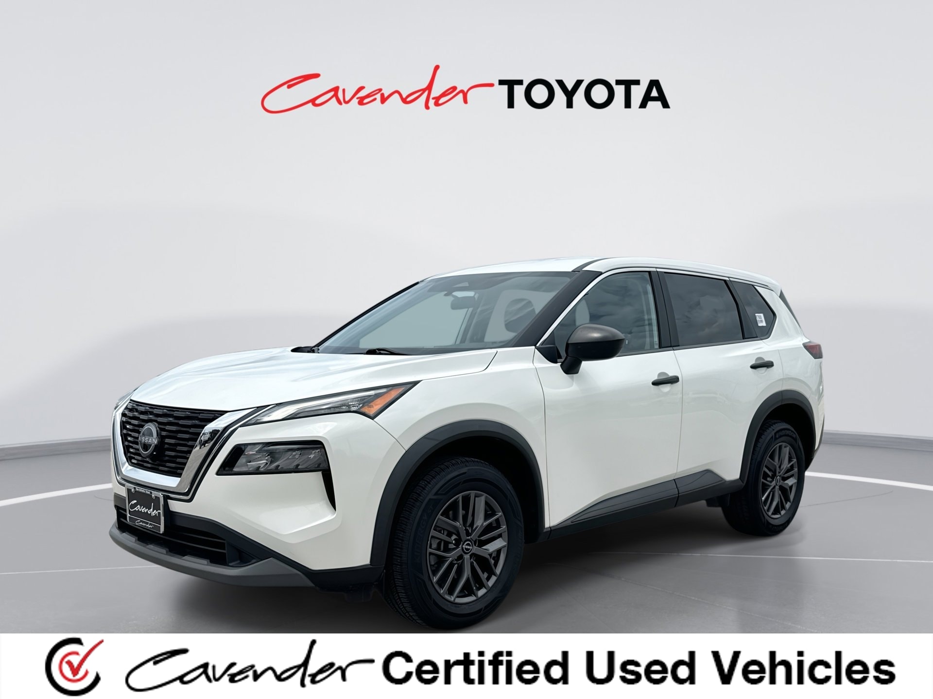 2023 Nissan Rogue S FWD's photo