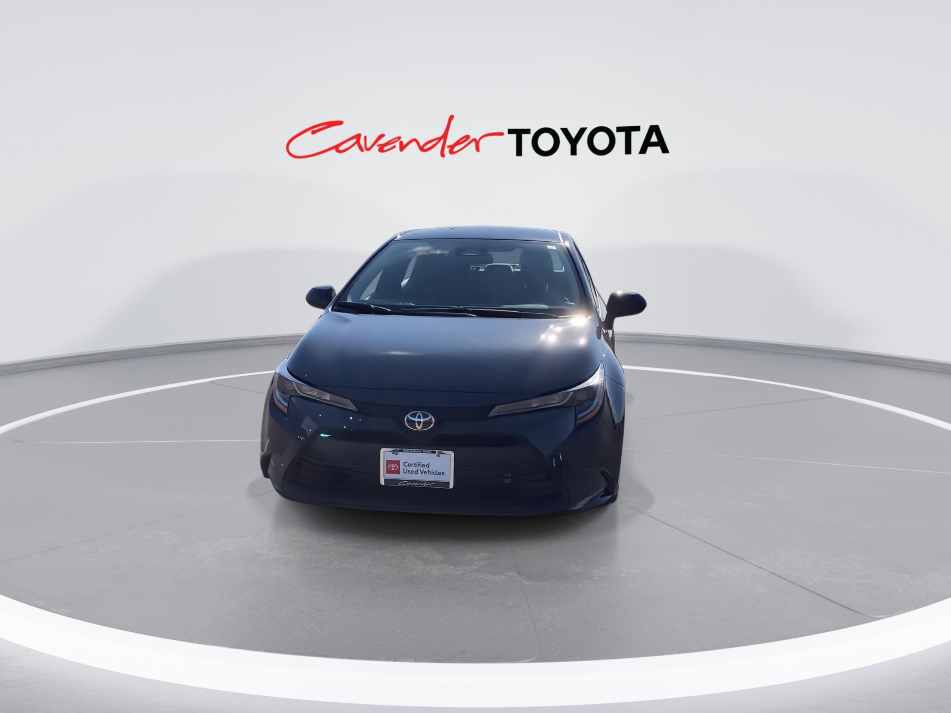 2025 Toyota Corolla LE photo 3