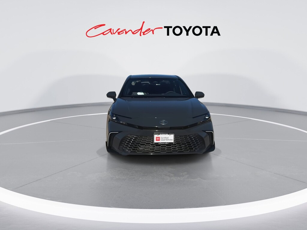 2026 Toyota Camry SE photo 3
