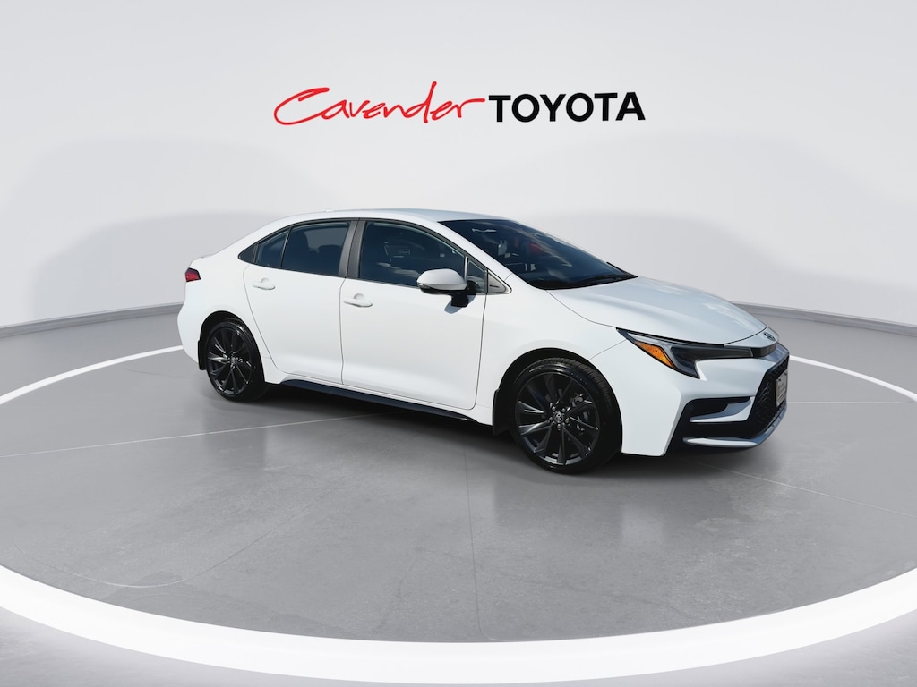 2026 Toyota Corolla SE photo 2