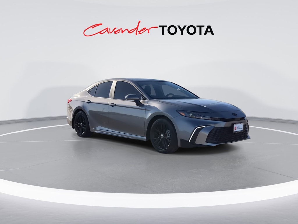 2026 Toyota Camry SE photo 2