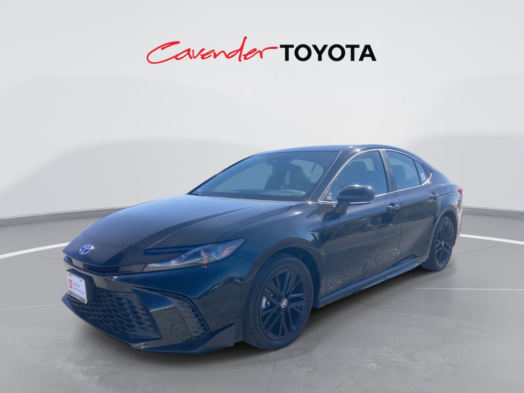 2026 Toyota Camry SE photo 2