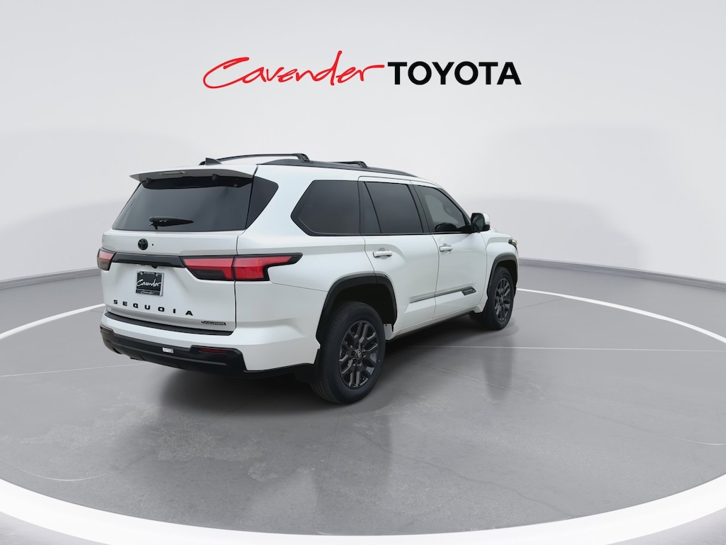 2026 Toyota Sequoia Platinum photo 4