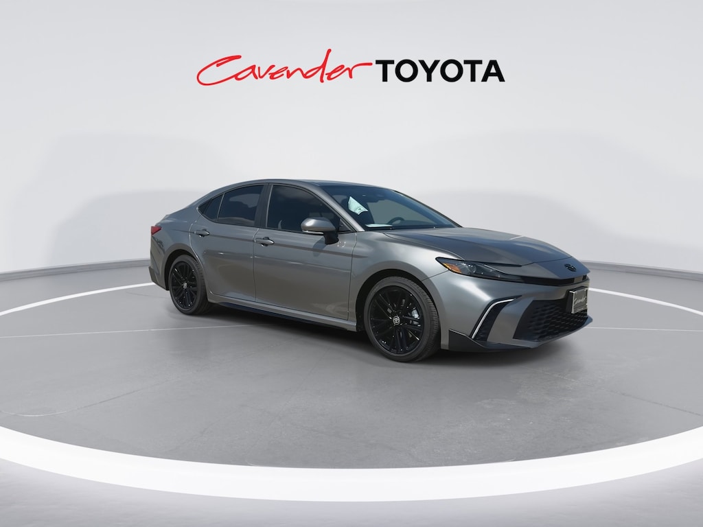 2026 Toyota Camry SE photo 2