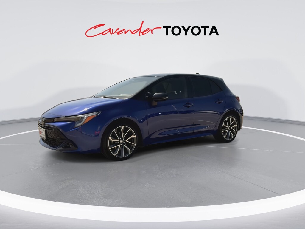 Certified 2025 Toyota Corolla Hatchback SE Hatchback