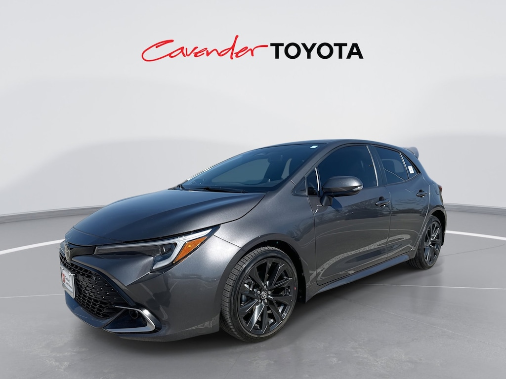 2025 Toyota Corolla XSE photo 2