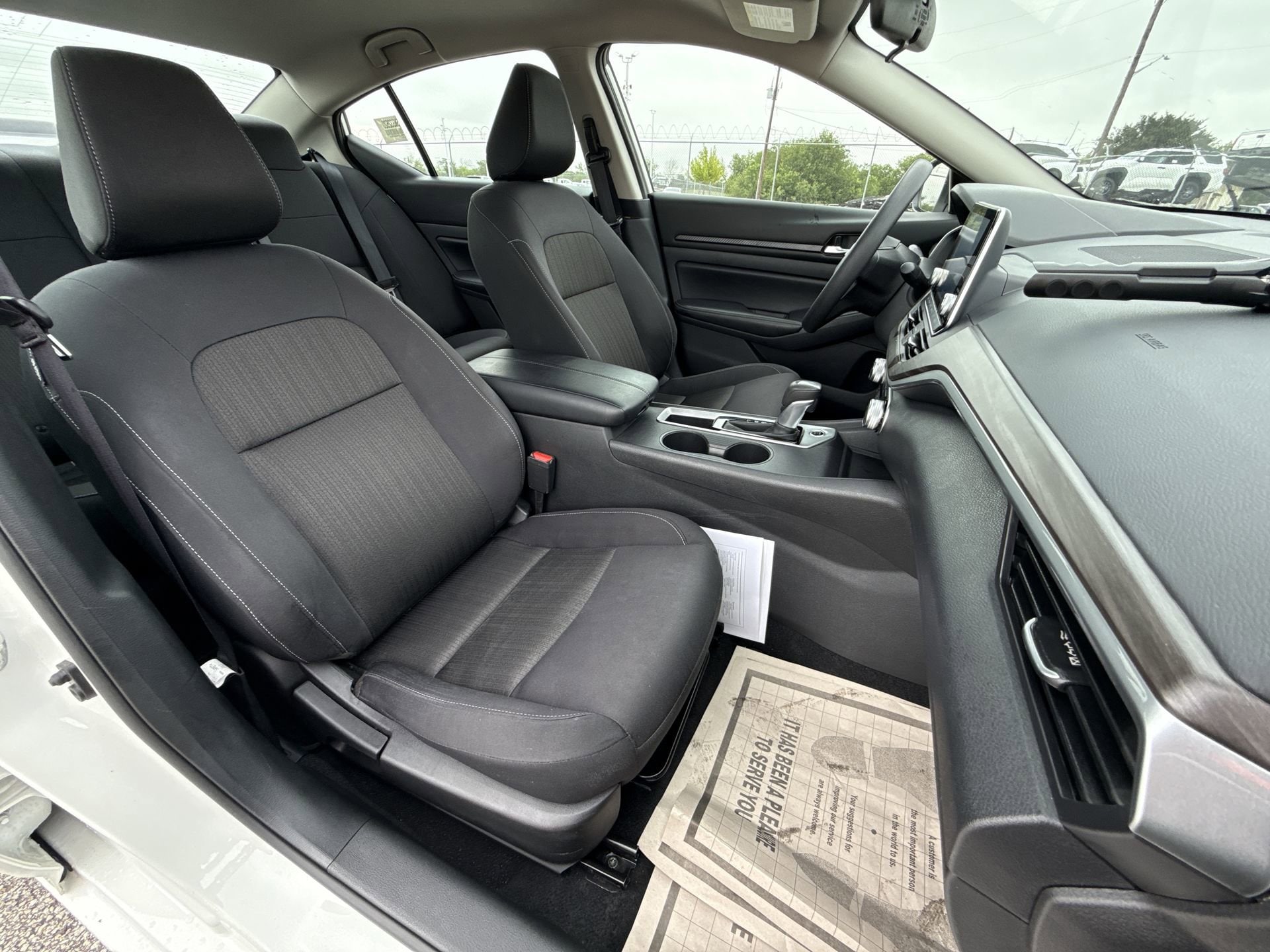 2025 Nissan Altima SV - Photo 25
