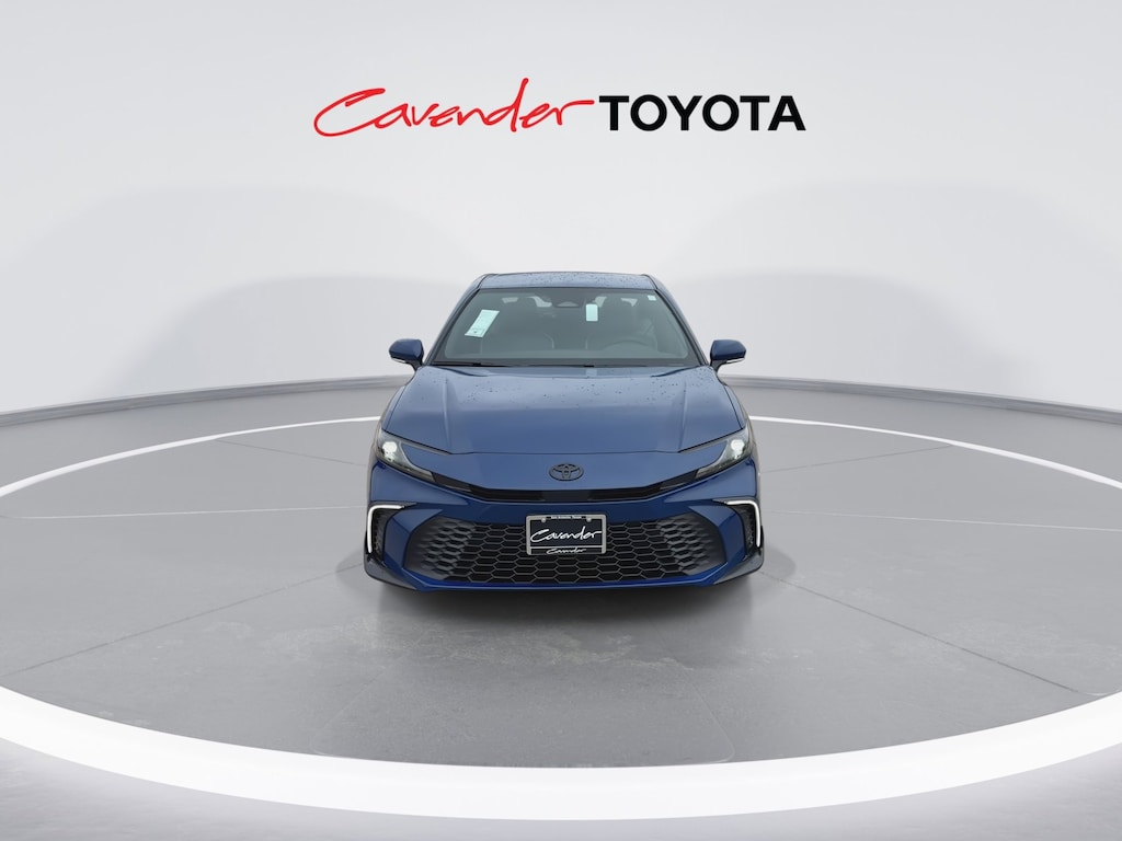 2026 Toyota Camry SE photo 3