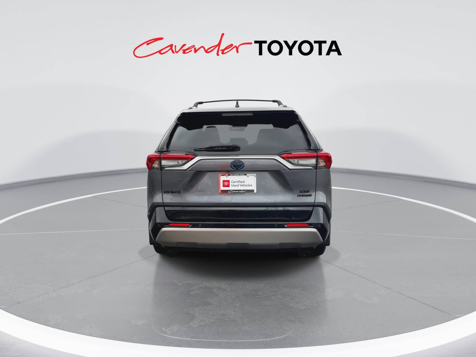 View vehicle photo 7