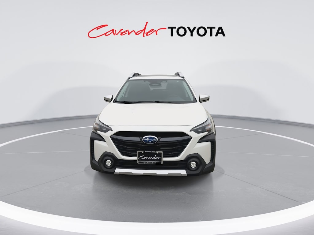 2025 Subaru Outback Touring XT photo 4