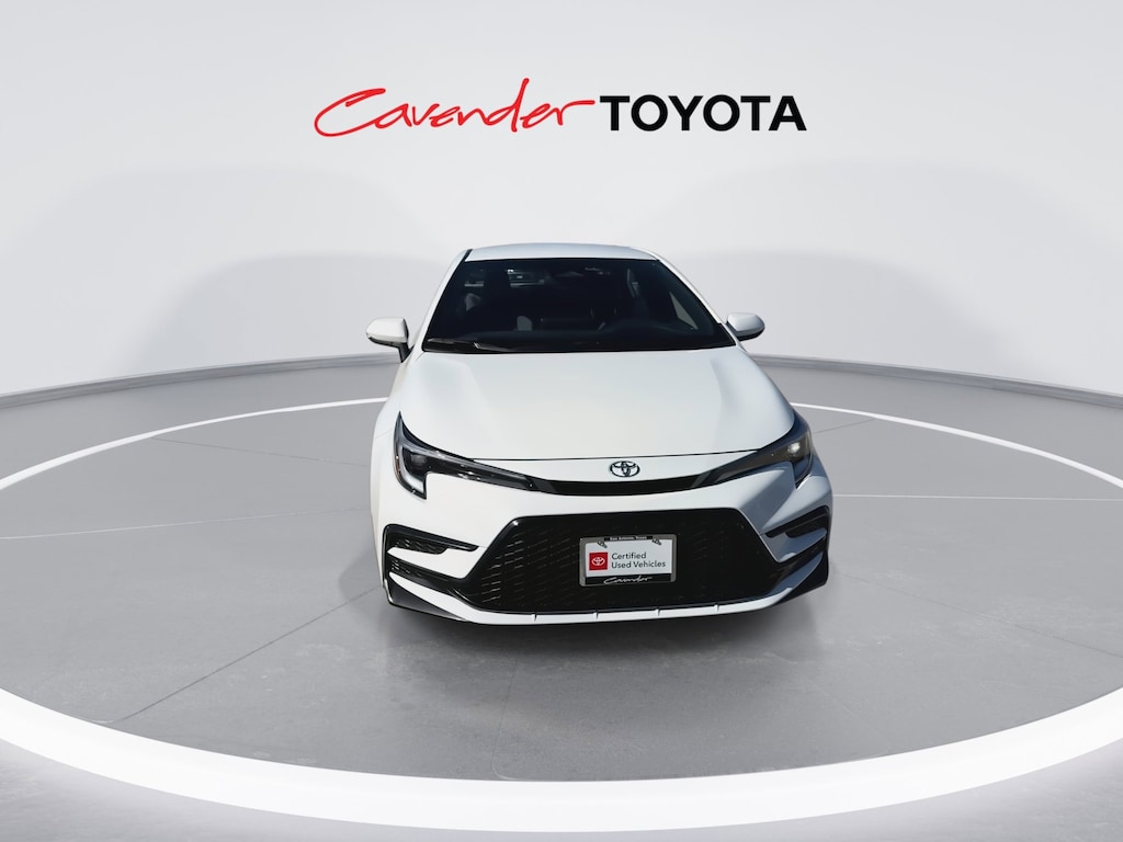 2026 Toyota Corolla SE photo 4