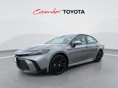 Used 2025 Toyota Camry SE Sedan near Seguin, TX