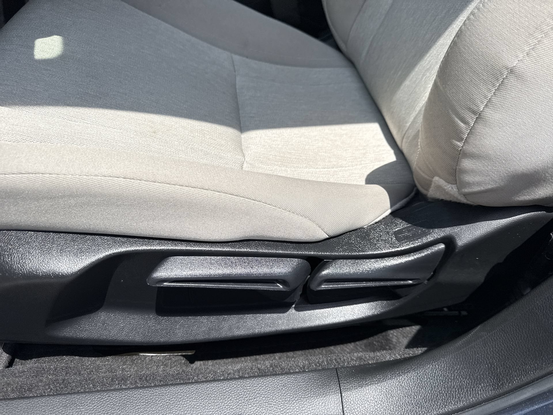 2025 Honda Accord LX - Photo 14