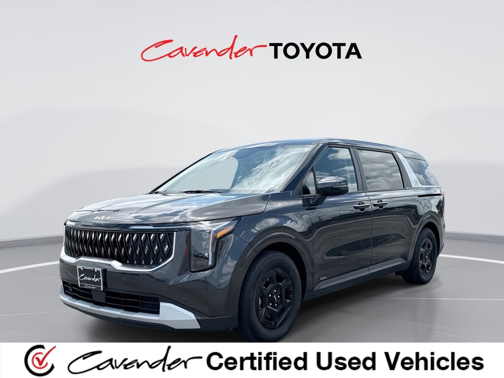 Used 2026 Kia Carnival LXS Van Passenger Van