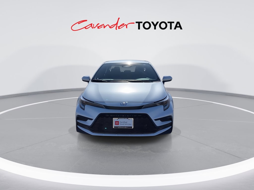 2026 Toyota Corolla SE photo 4