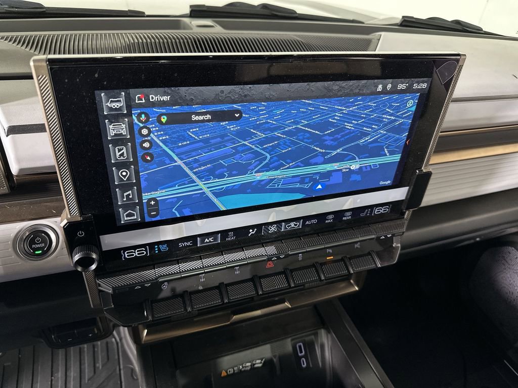 2024 GMC HUMMER EV 2X - Photo 14